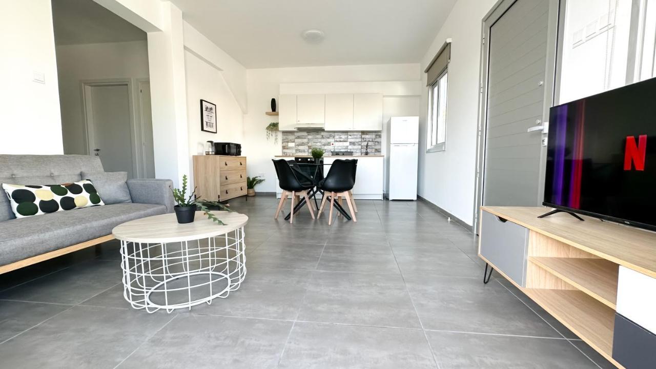 Vacation Mode Apartment Ajia Napa Zewnętrze zdjęcie